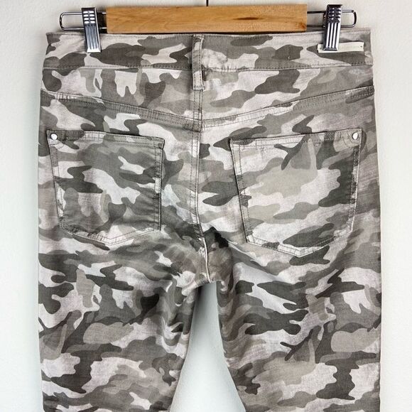 Anthropologie Pilcro High-Rise Skinny Camo Pants - Picture 7 of 8
